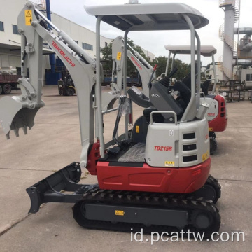 Mini takeuchi compact menggunakan excavator